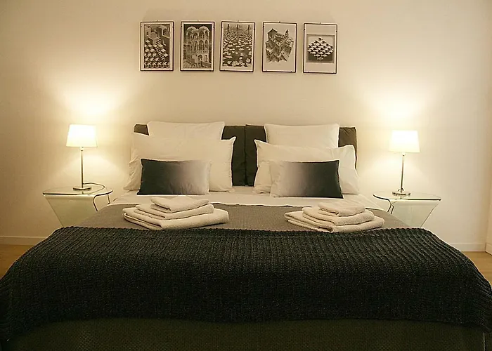 Palazzo Moncada Apartment